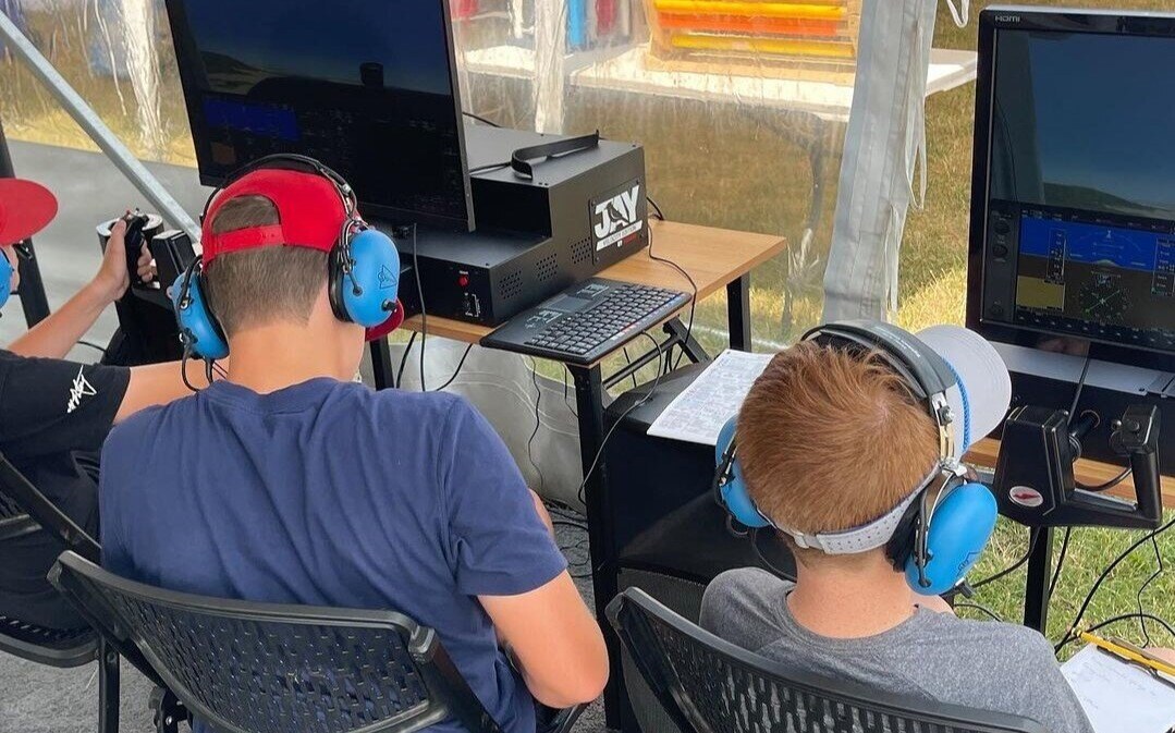 Headsets for instruction