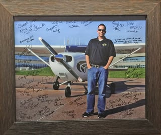Congratulatory messages to the new pilot 
