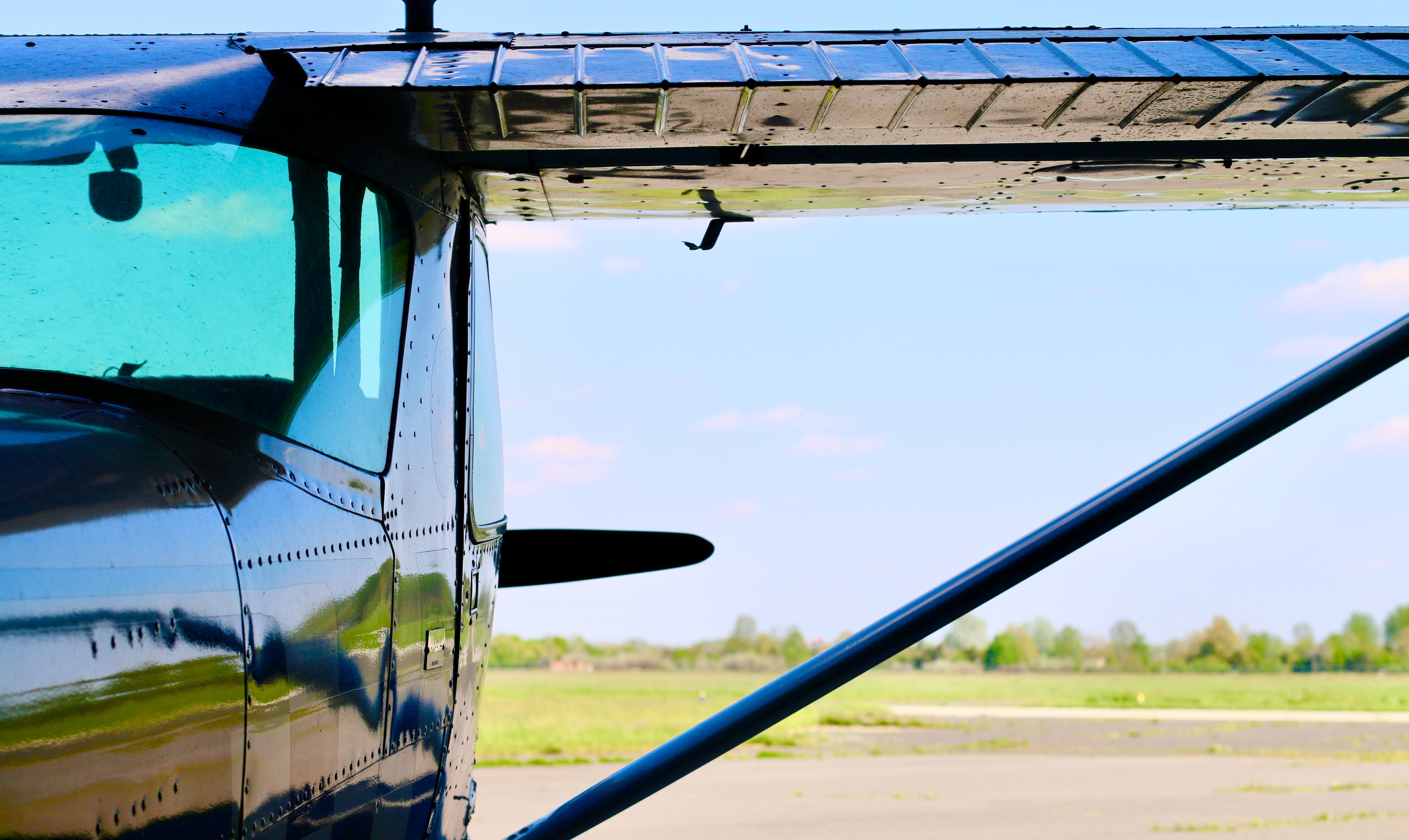 GA training airplane on the ramp