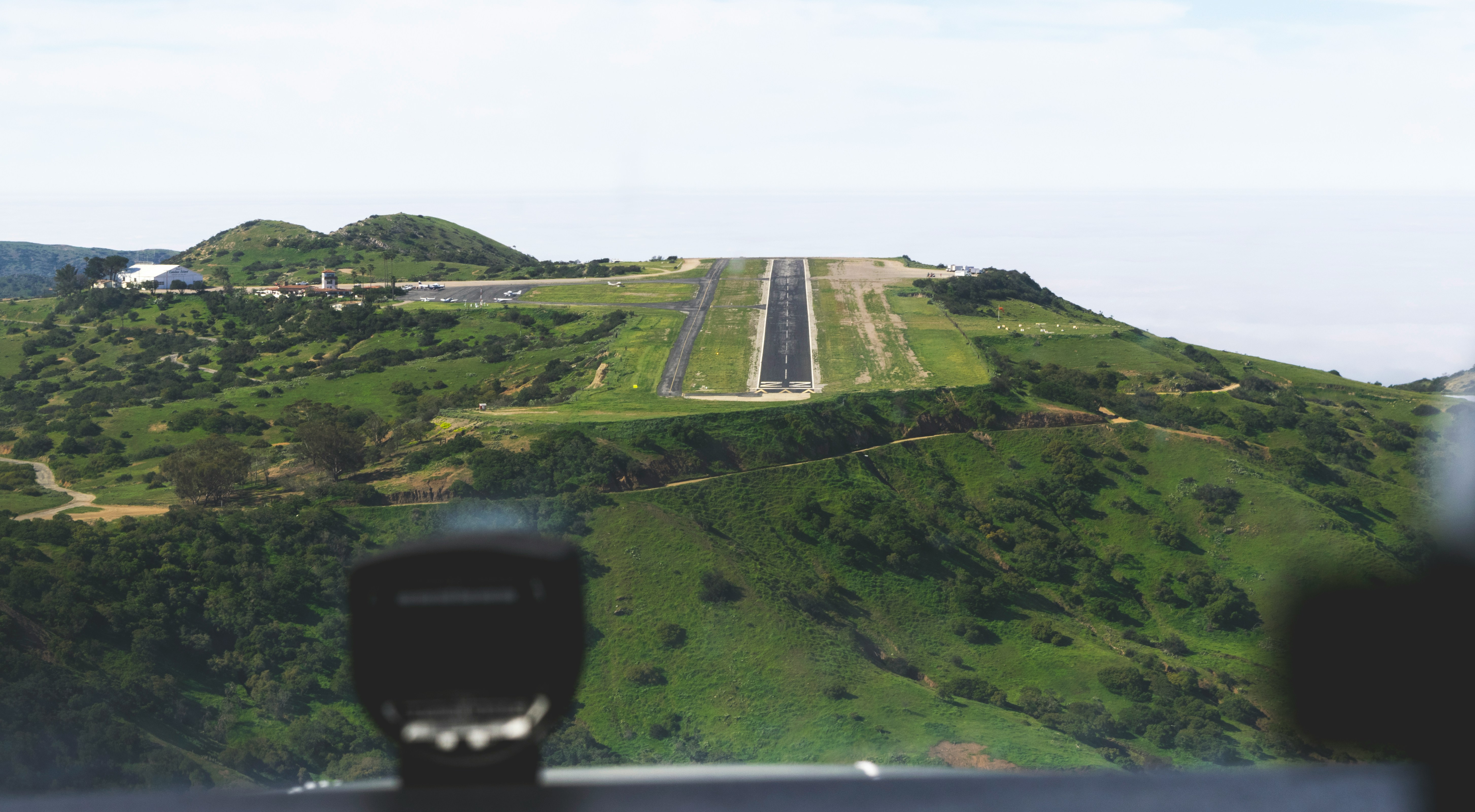Approach into a remote air strip