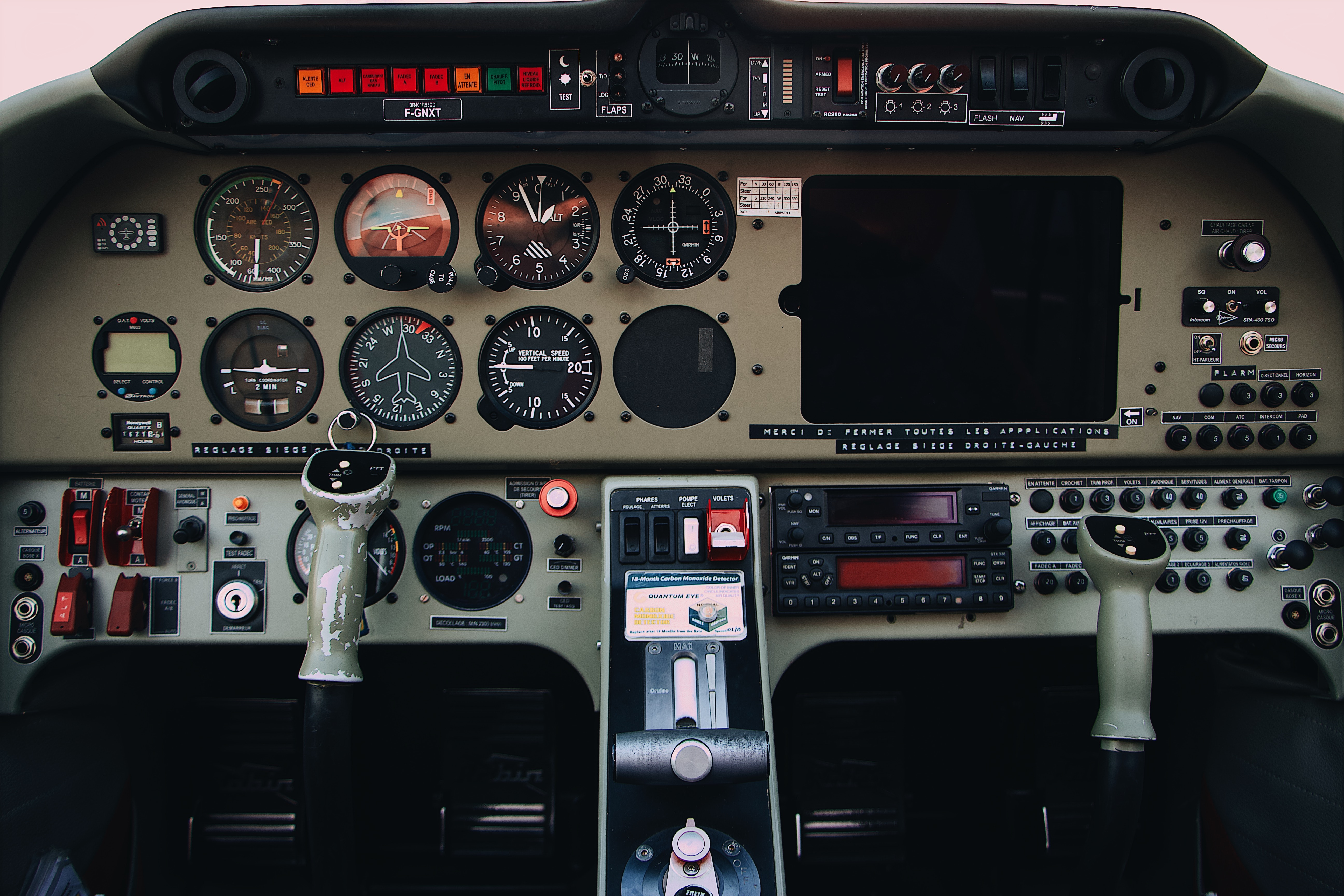 GA aircraft cockpit